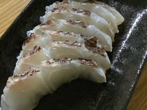 鯛のお刺身　湯霜造り